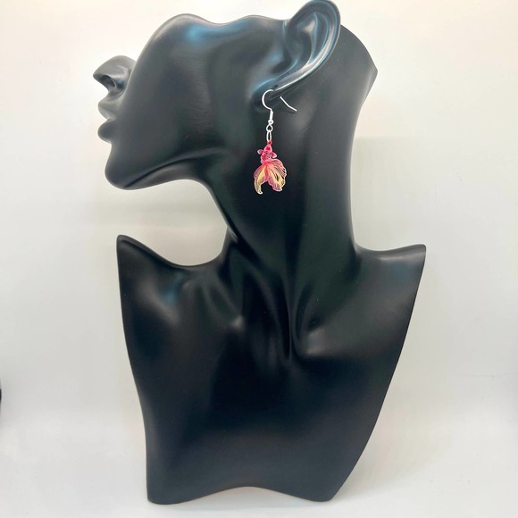 Red Beta Fish Earrings - Fish Bowl Earrings - Water Earrings - Picture 8 of 10